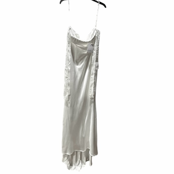 Lulus Eternally Loved White Cutout Satin Off-the-Shoulder Maxi Dress LARGE NEW - Picture 5 of 7